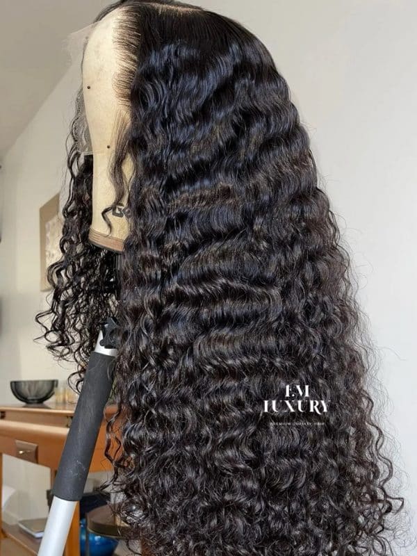 Glueless Wig